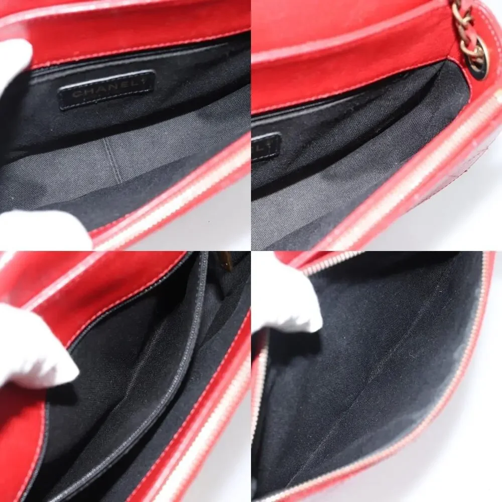 Chanel Calfskin Chain Shoulder Bag Red